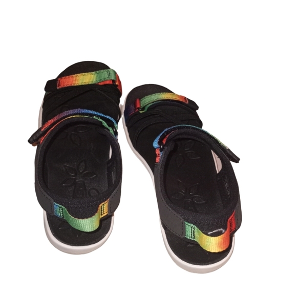 Keen Kids hook-and-loop tye-dye waterproof sandals - Picture 4 of 10